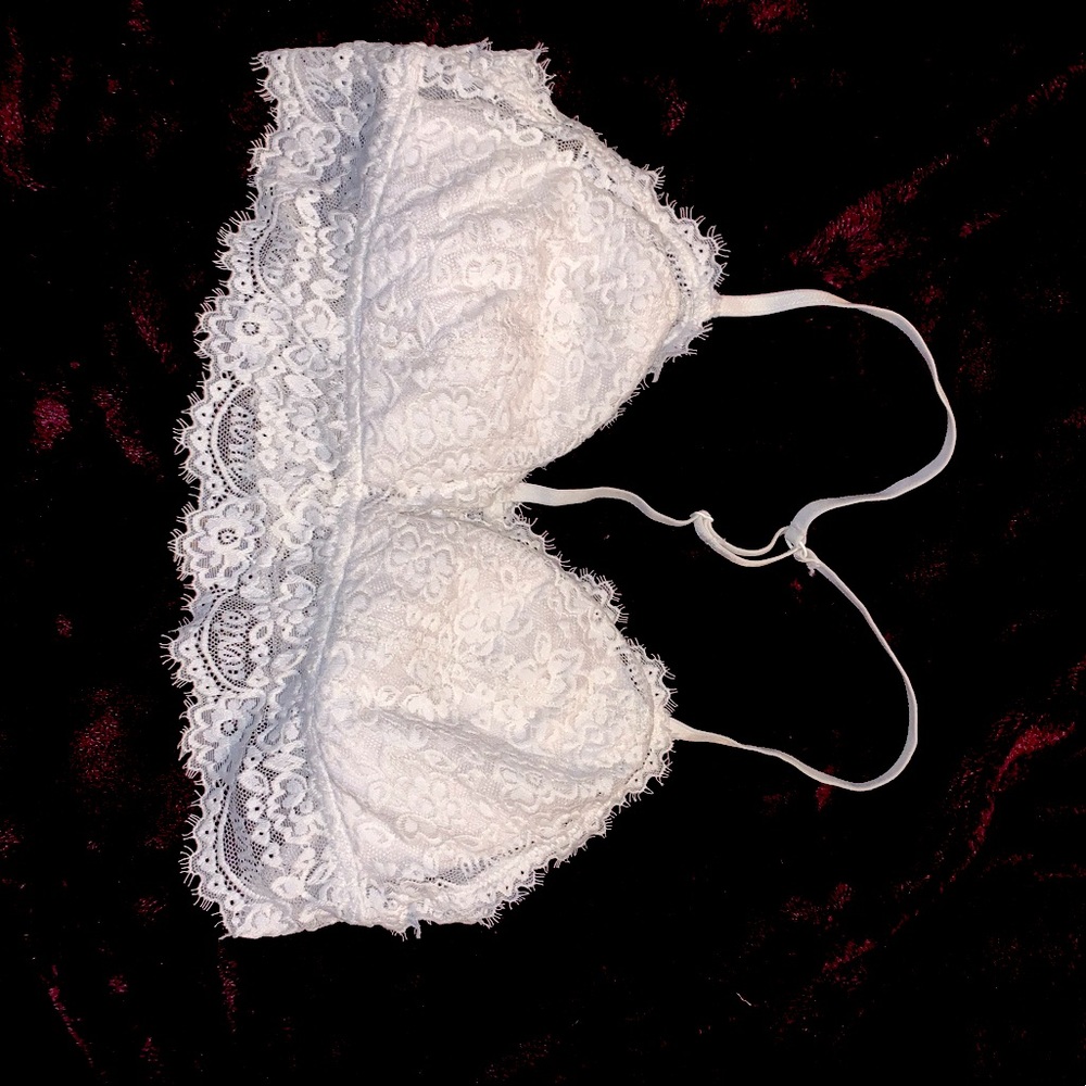 Medium aeropostale Lacey white bralette.